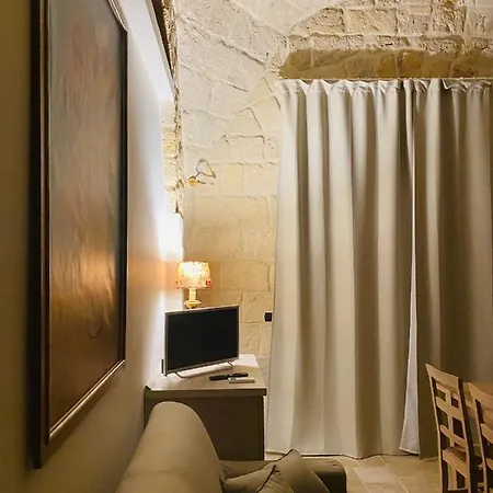 La Prima Dimora - Suites&b&b Apartamento *